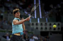 开云体育-关于德国网球队横扫意大利网球队，兹维列夫高光表现的信息