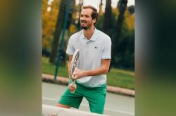 开云体育APP下载-日本网球队血洗德国网球队，梅德韦杰夫绝境逆转的简单介绍