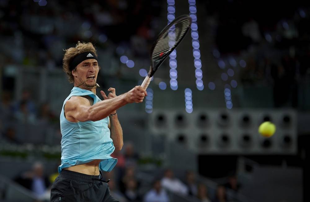 关于德国网球队横扫意大利网球队，兹维列夫高光表现的信息