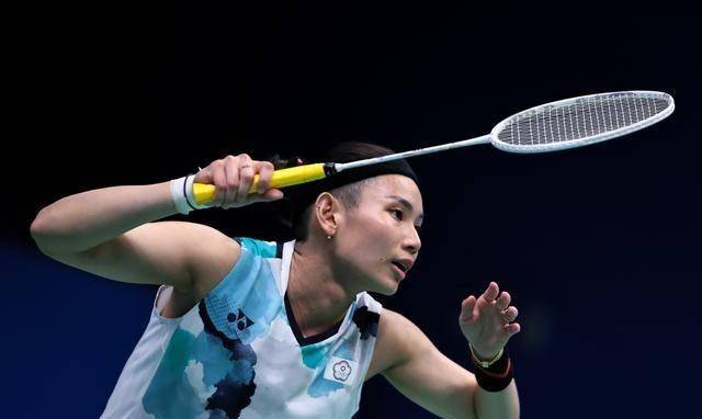 印尼羽毛球队绝地反击韩国羽毛球队，戴资颖统治全场