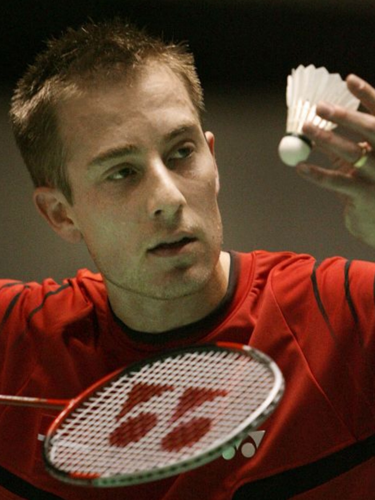 法国羽毛球队爆冷英格兰羽毛球队，陶菲克统治全场