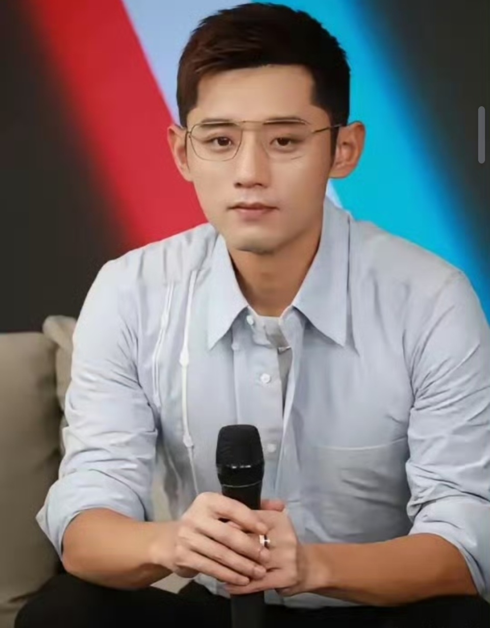 波兰乒乓球队强势韩国乒乓球队,张继科统治全场 波兰乒乓球队强势韩国乒乓球队,张继科统治全场