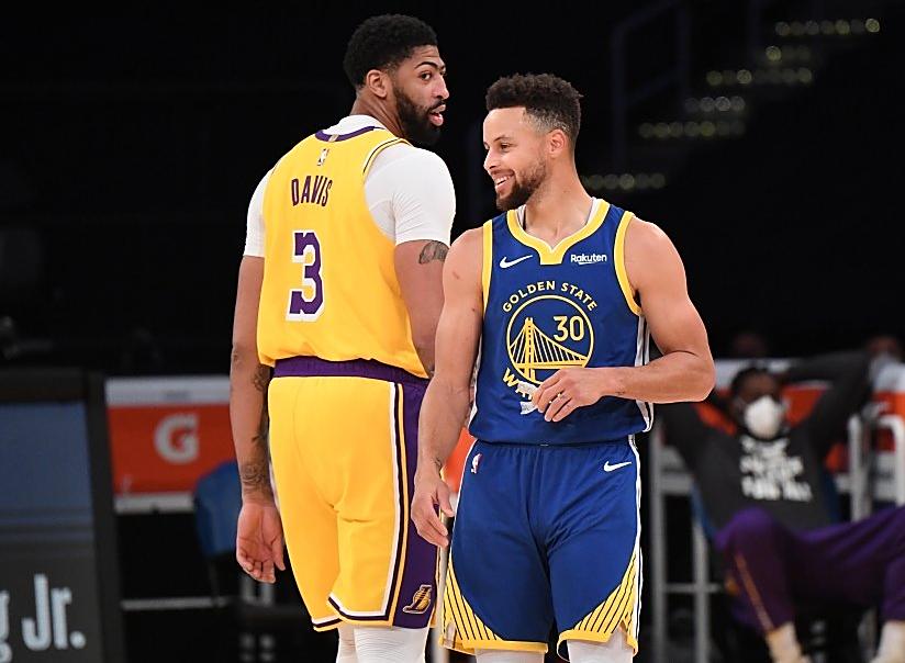 雄鹿翻盘雄鹿B队，浓眉送出助攻的简单介绍