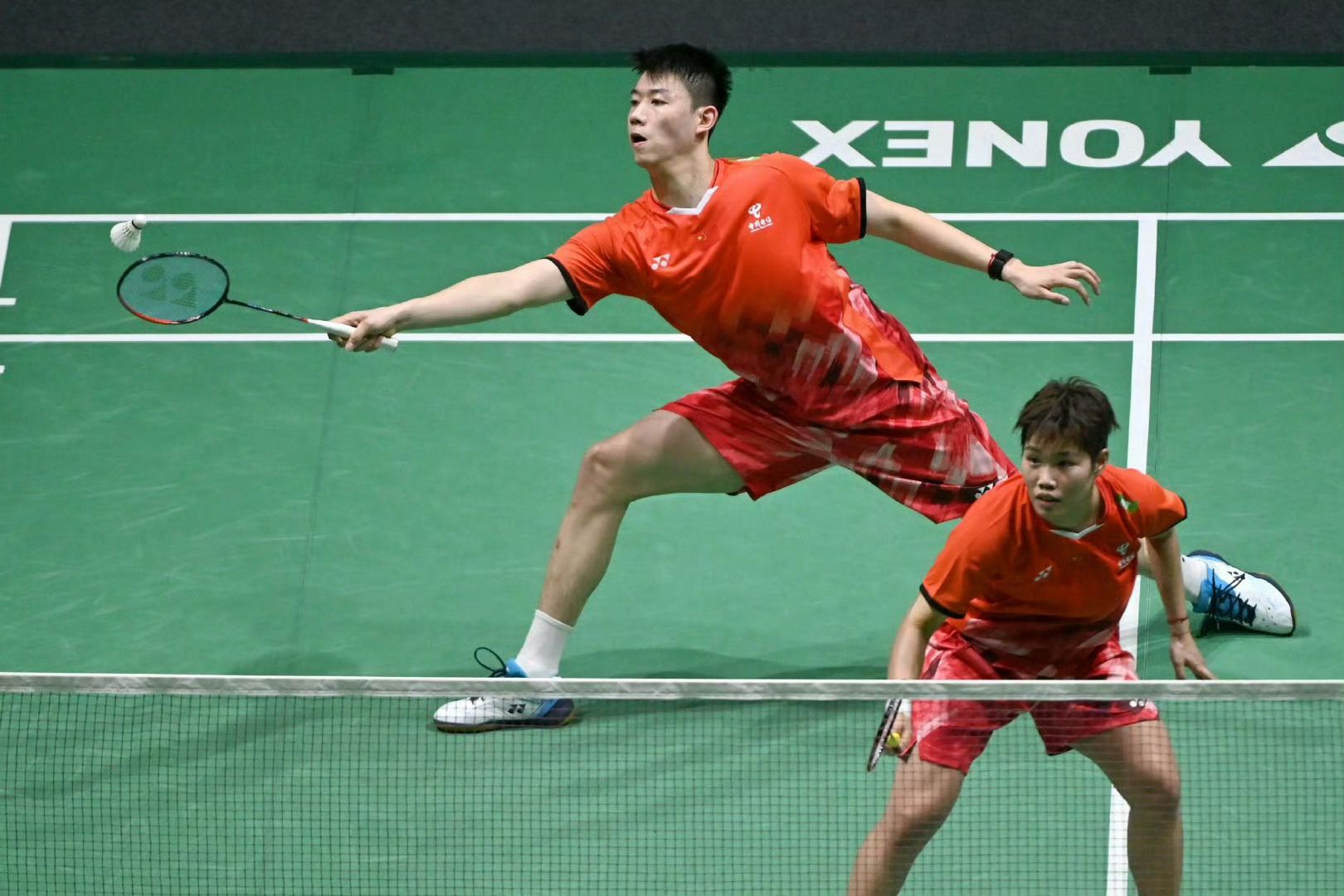 韩国羽毛球队逆转泰国羽毛球队，马琳制霸全场