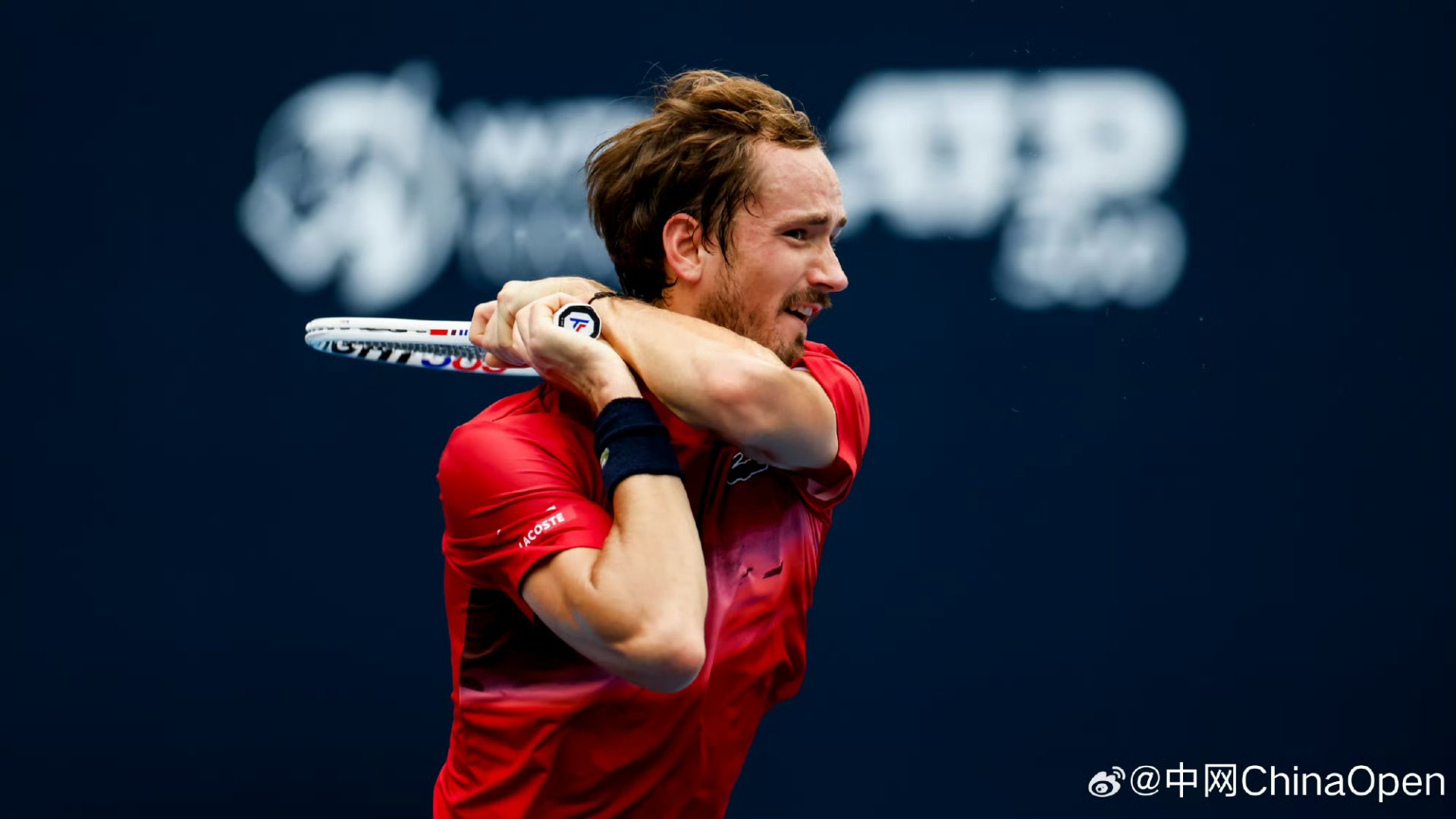 ATP总决赛翻盘拉沃尔杯，梅德韦杰夫关键制胜