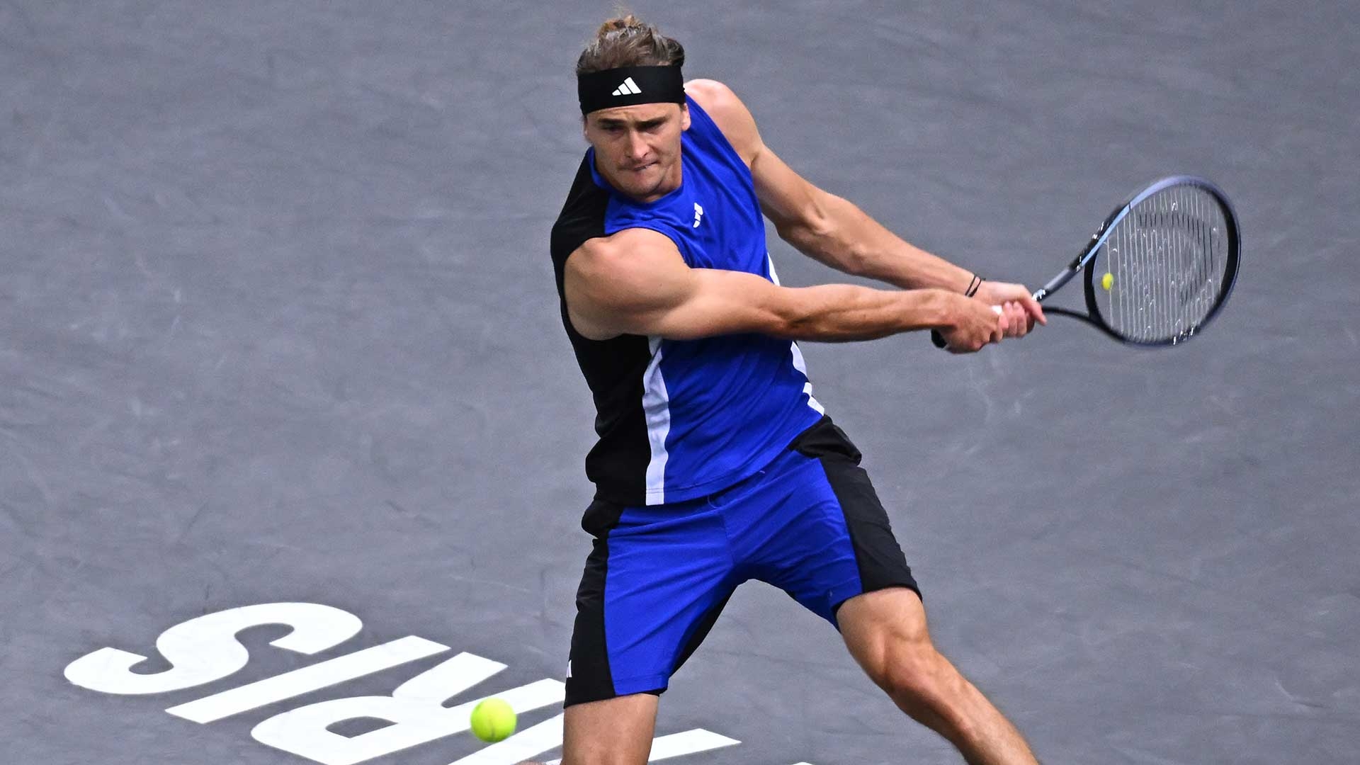 ATP总决赛鏖战法网，兹维列夫惊艳四座