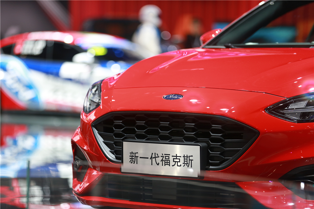 北京队翻盘四川队，福克斯带队取胜