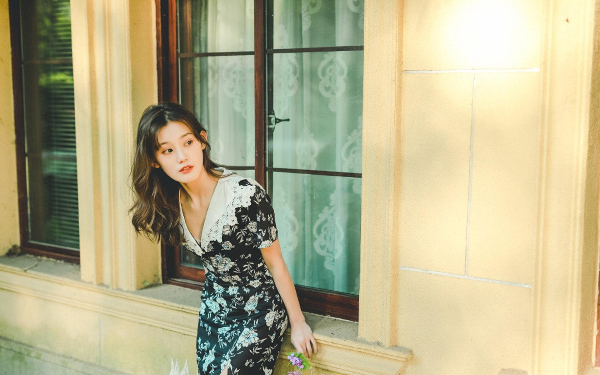 王朝暮光与技术革命,塞恩斯冷刃出鞘,雷诺的理性碾压如何重塑F1权力天平