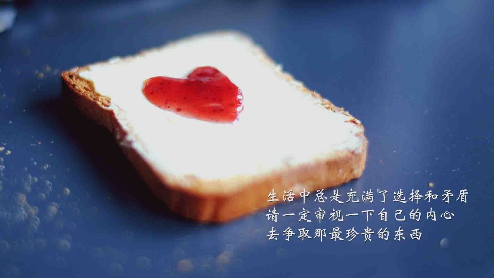 绿茵孤峰与橄榄洪流，体育世界的两极魅力