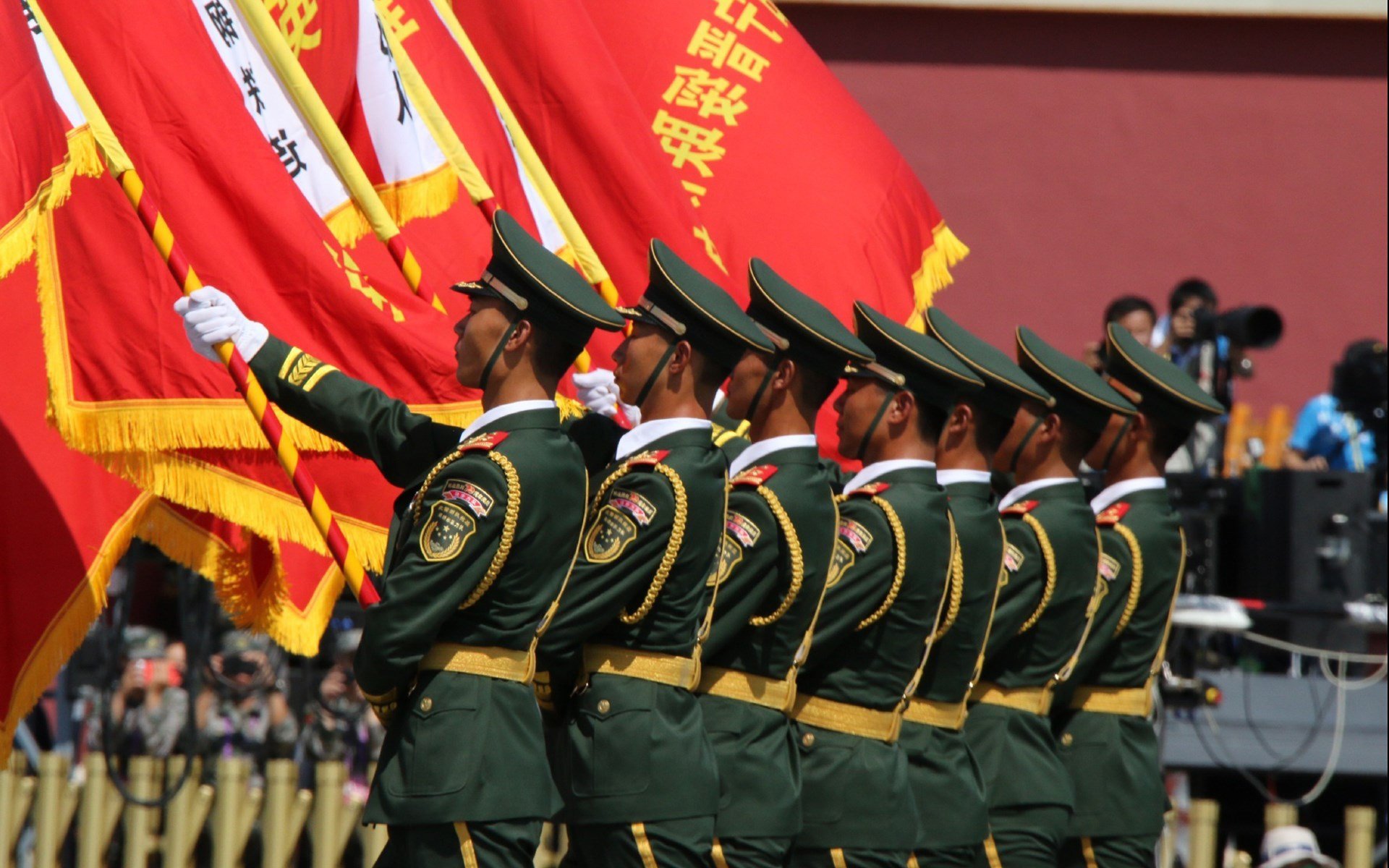 绿茵与硬木的对话，当西甲德比遇见决胜时刻