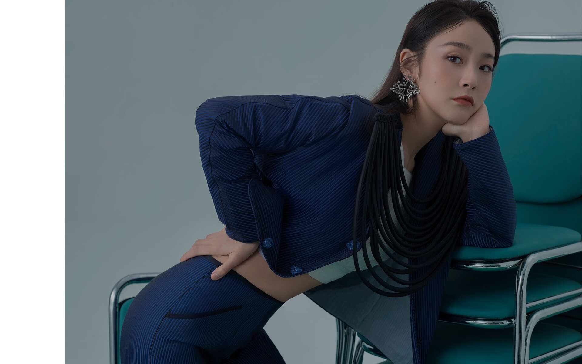 红色闪电撕裂黄昏，努涅斯第88分钟绝杀，波兰1-0气走英格兰