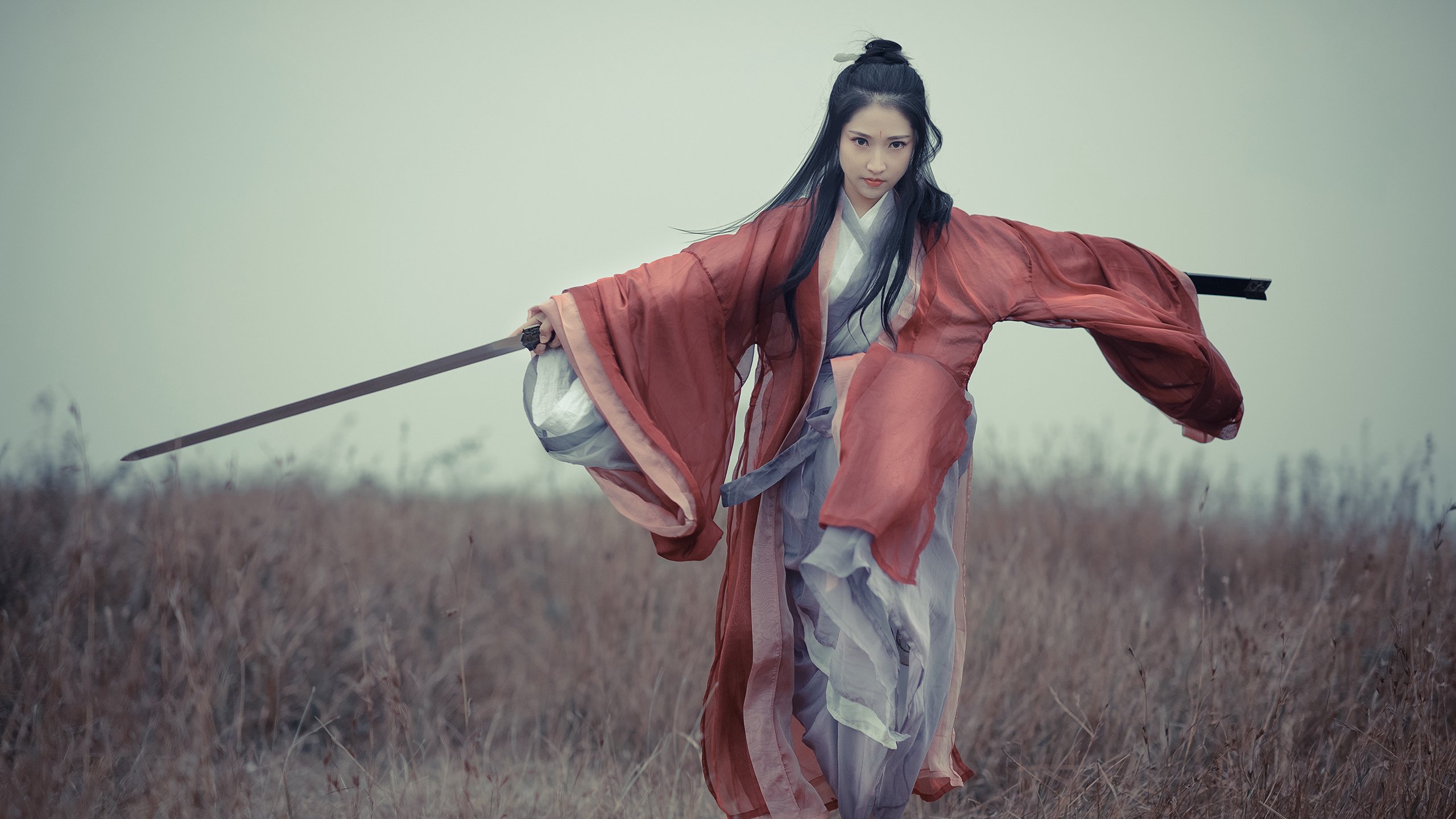 欧冠决赛引爆双重焦点,那不勒斯如何击碎拜仁的德甲余晖?